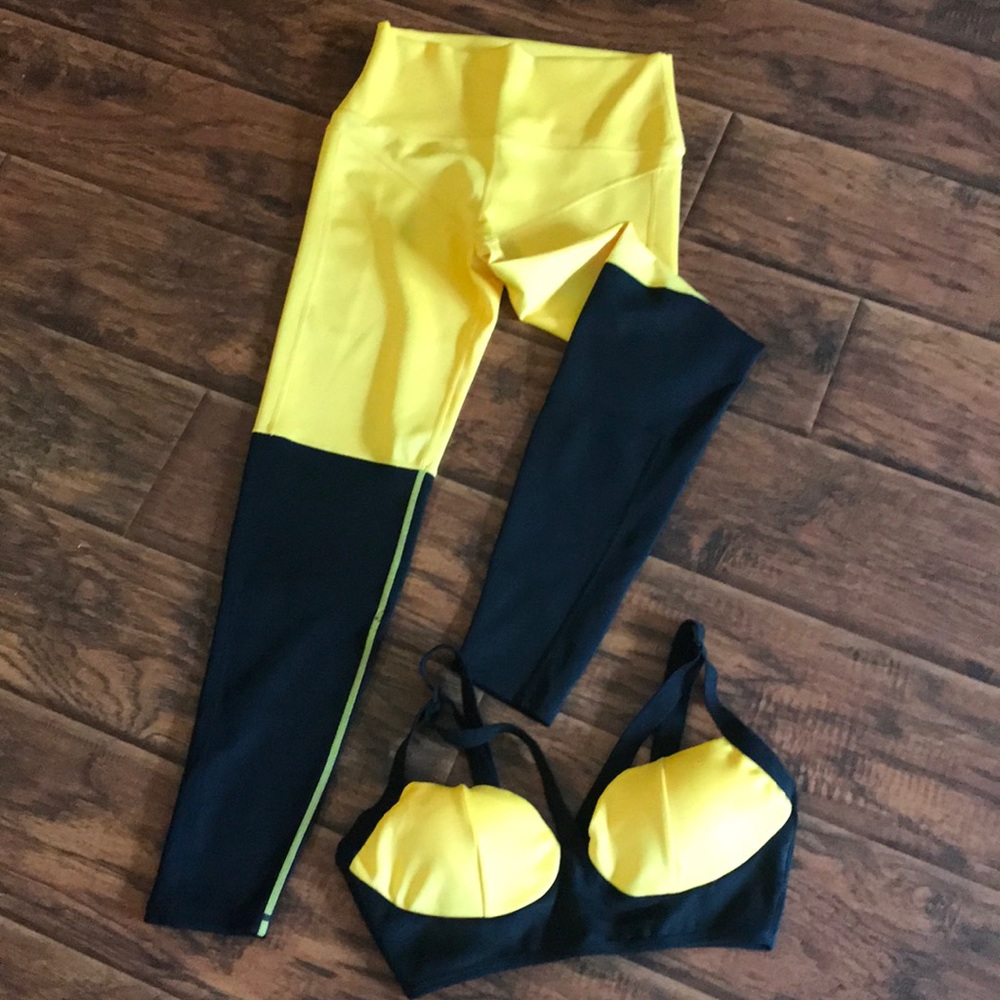Secndture matching set!